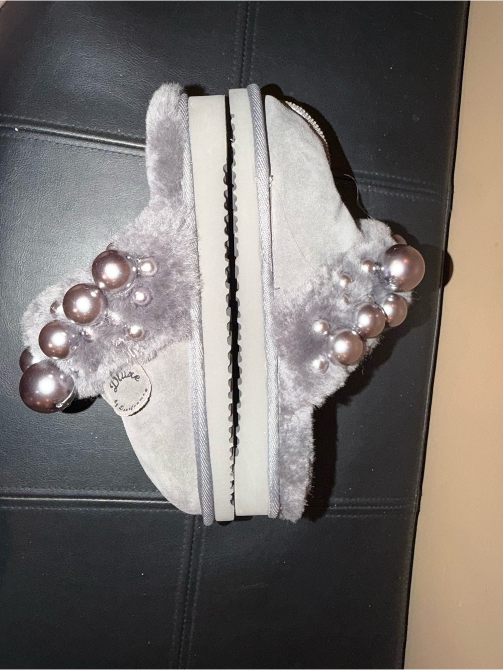 Plush Grey Faux-Fur Beaded Slip-On Slippers for Women - Picture 3 of 5